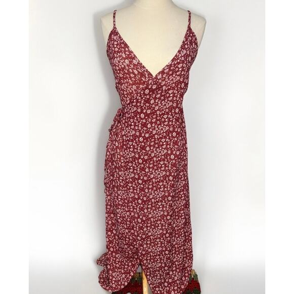 Womens Romantic Wrap Floral Cami Dress Red Spring Vacation Summer Small/Medium - Picture 2 of 9